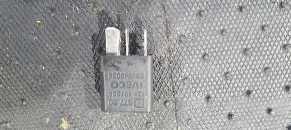 Iveco Daily 40.8 Other relay 504049024