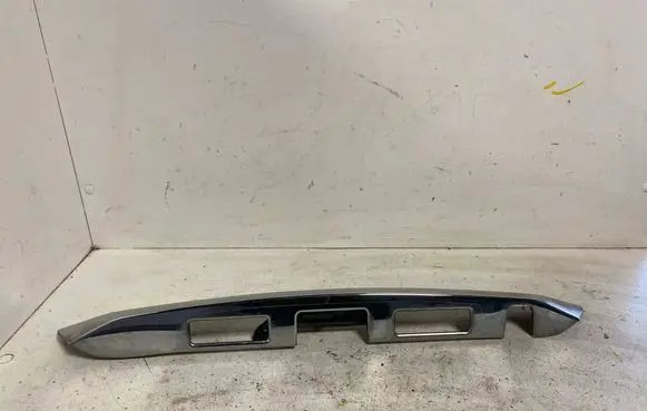Lexus RX 450H Trunk door license plate light bar 7680148220 9655H94