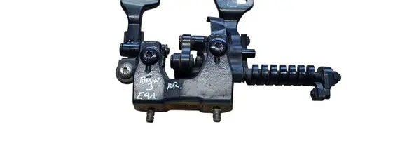 BMW 3 E90 E91 Tailgate/trunk/boot hinge 7119041
