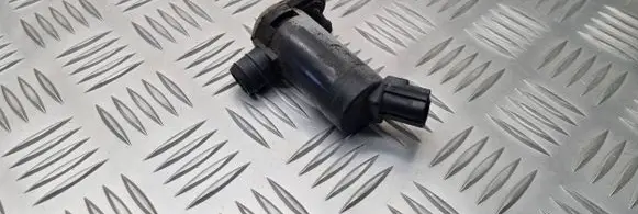 Ford Explorer Windscreen/windshield washer pump