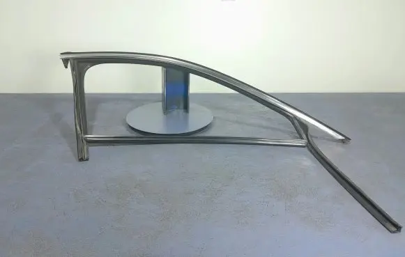 Audi A8 S8 D2 4D Front door rubber seal 4N0837432A