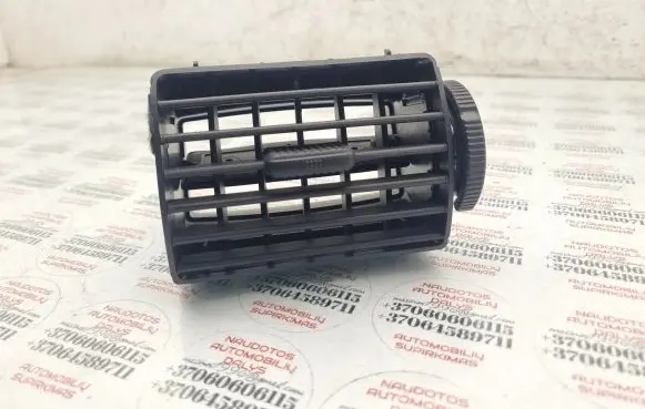 Volkswagen Fox Dash center air vent grill 5Z0819728