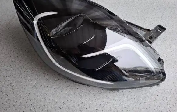 Ford Puma Headlight/headlamp L1TB13E014LB L713235AB BX726