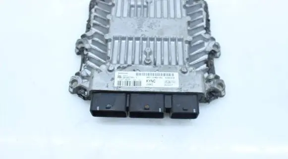 Ford Focus Engine control unit/module 8M5112A650ANC SID803AM 5WS40736CT