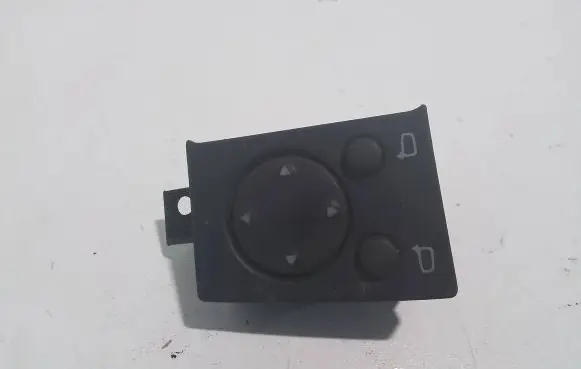 Audi A6 S6 C4 4A Wing mirror switch 4A0959565
