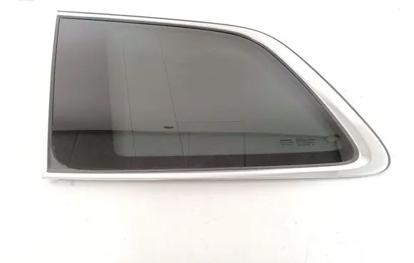 Volvo XC90 Rear side window 31371449