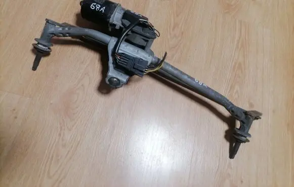 Renault Trafic II (X83) Front wiper linkage and motor