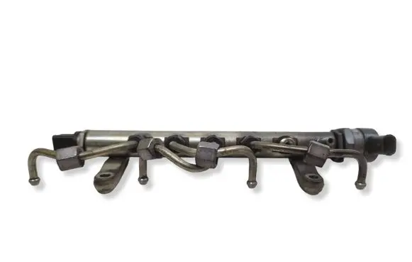 Jaguar XF X250 Fuel main line pipe 9670890580