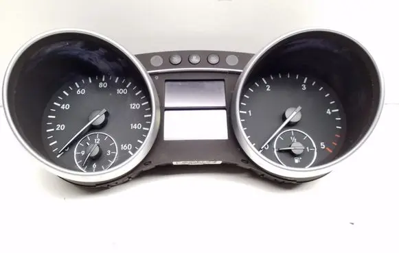 Mercedes-Benz ML W164 Speedometer (instrument cluster) A1645409047