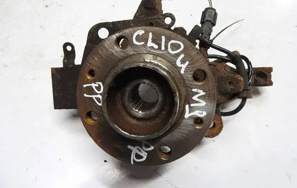 Front wheel hub spindle knuckle