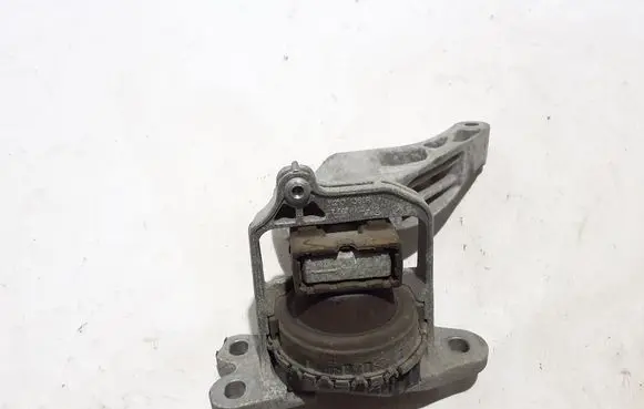 Renault Trafic III (X82) Engine mount bracket 112328493R