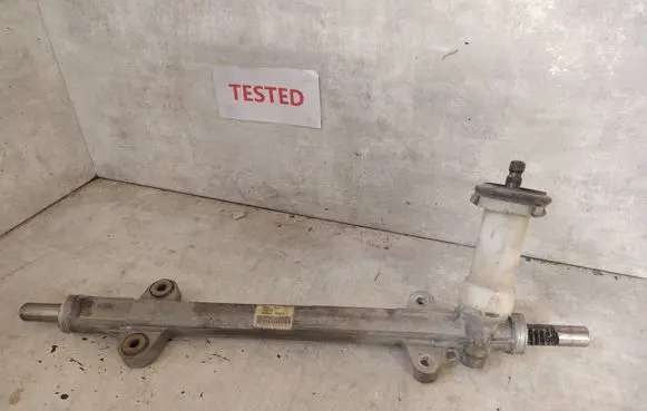 Hyundai i30 Steering rack 565002L201 M28531 047847