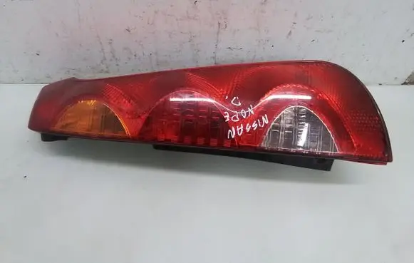 Nissan Note (E11) Rear/tail lights