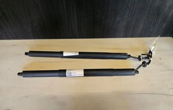 BMW X5 G05 Tailgate/trunk strut/damper 7441799