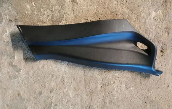 BMW X1 F48 F49 (C) pillar trim