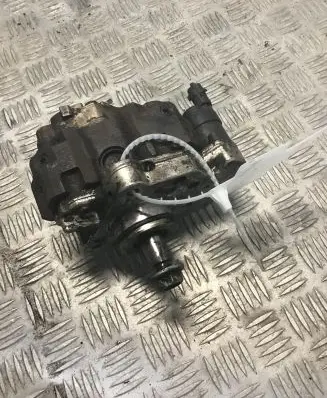 Renault Master II Fuel injection high pressure pump