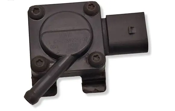 BMW 1 E82 E88 Exhaust gas pressure sensor 7789219