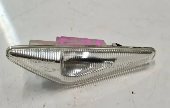 BMW X5M E70 Front fender indicator light 7171007