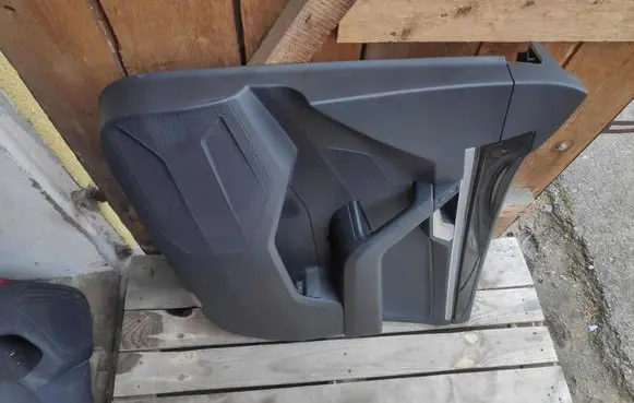 Volkswagen Touareg III Front door card panel trim 760837114