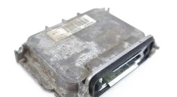 Audi A4 S4 B5 8D Headlight ballast module Xenon 