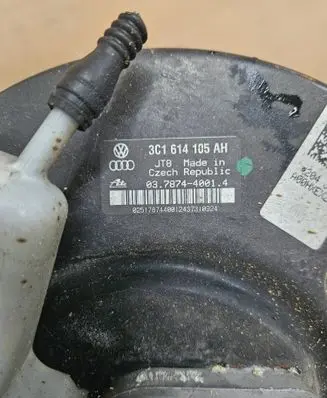 Skoda Octavia Mk2 (1Z) Brake booster 3C1614105AH 03787440014