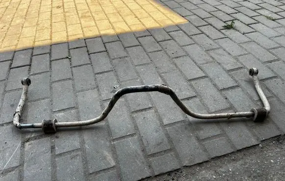 Opel Frontera B Rear anti-roll bar/sway bar