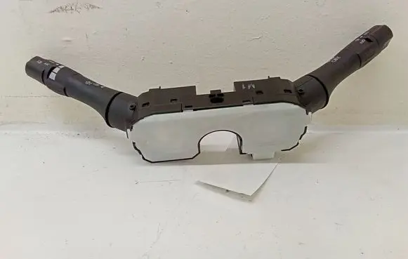 Nissan Juke I F15 Indicator stalk 14A01