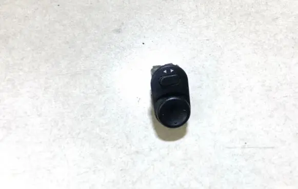 Opel Zafira A Wing mirror switch 09226861