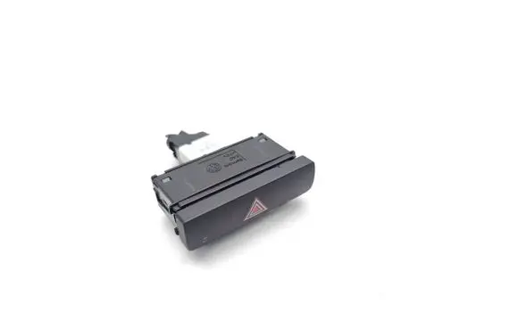 Volkswagen PASSAT B7 Hazard light switch 3AA9535091 10S15711