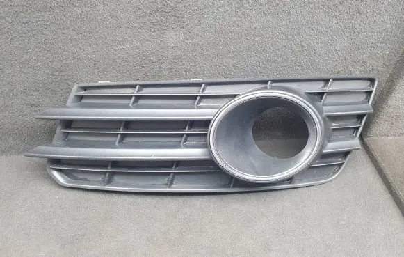 Audi A7 S7 4G Front bumper lower grill 4G8807681A 4G8807151