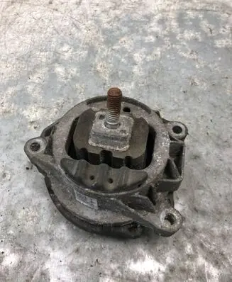 BMW X3 F25 Engine mount bracket 6850481