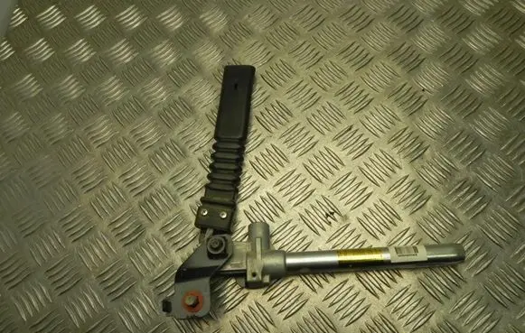 Hyundai i40 Front seatbelt PS06891 M3807