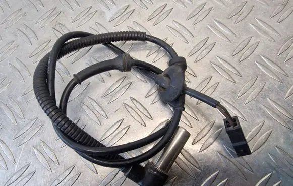 Audi A4 S4 B5 8D ABS brake wheel speed sensor 8D0927803