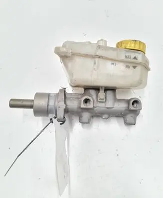 Skoda Fabia Mk1 (6Y) Master brake cylinder 6Q0611019Q