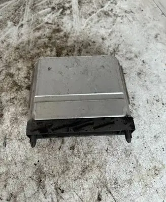 Volvo XC90 Engine control unit/module 08675761A