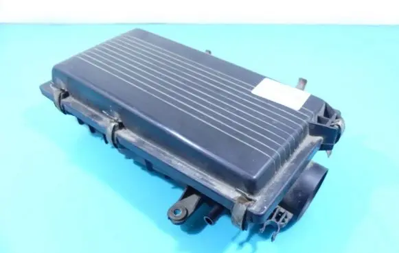 Air filter box