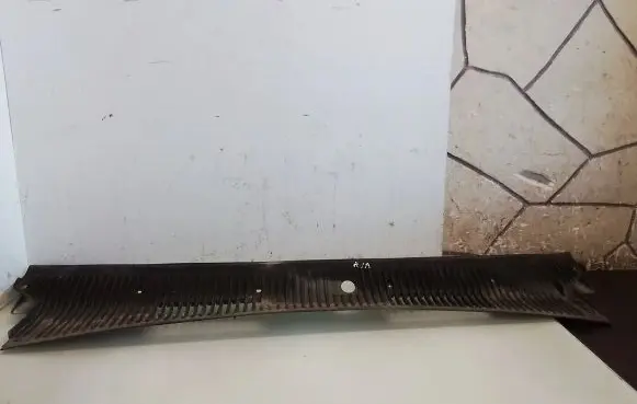 KIA Sportage Wiper trim