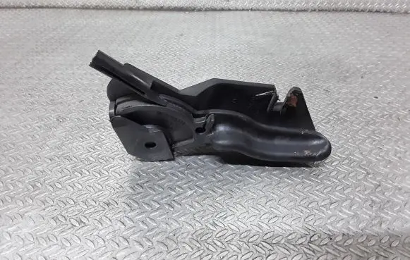 Opel Corsa D Engine bonnet (hood) release handle 13186909