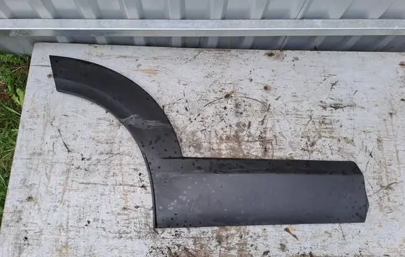 Mazda CX-30 Front arch trim DFR551RC1