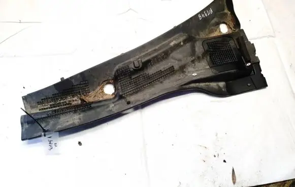 Nissan Murano Z50 Wiper trim 668630a000