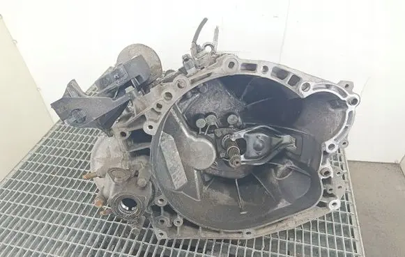 Citroen C4 Grand Picasso Manual 5 speed gearbox 20DM71