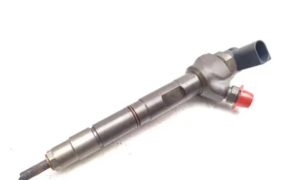 Skoda Octavia Mk3 (5E) Fuel injector 04L130277G 0445110477