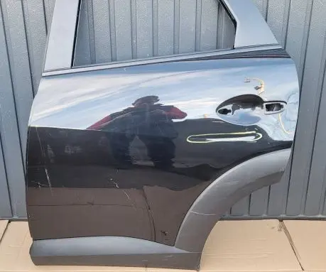 Rear door