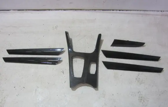 BMW X3 F25 Centre console side trim front 9200956