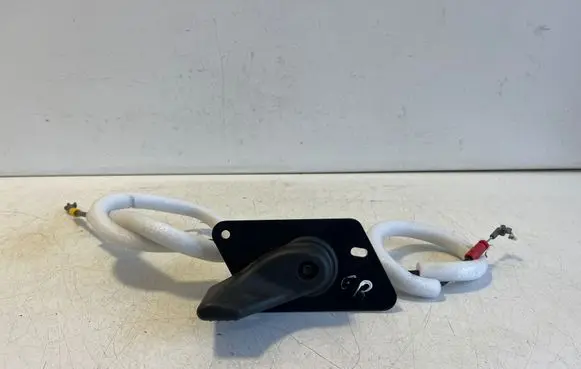 Opel Vivaro Loading door interior handle 9832090780