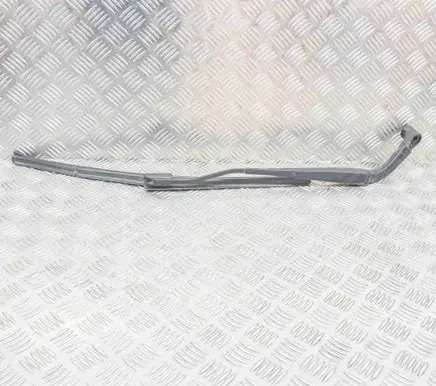 Nissan NP300 Windshield/front glass wiper blade H70G309