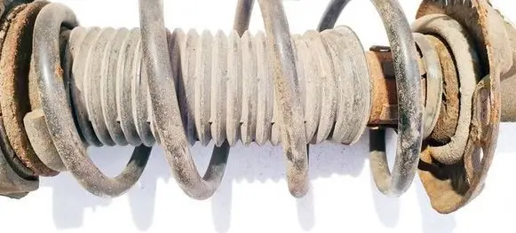 Volkswagen Golf V Front coil spring 