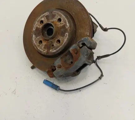 Mini One - Cooper R50 - 53 Front wheel hub spindle knuckle