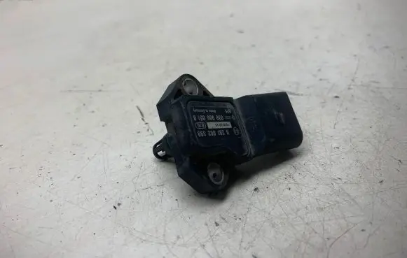 Volkswagen PASSAT B6 Air pressure sensor 038906051B 0281002399
