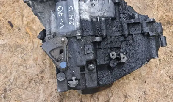 Volvo V70 Manual 5 speed gearbox 1023822